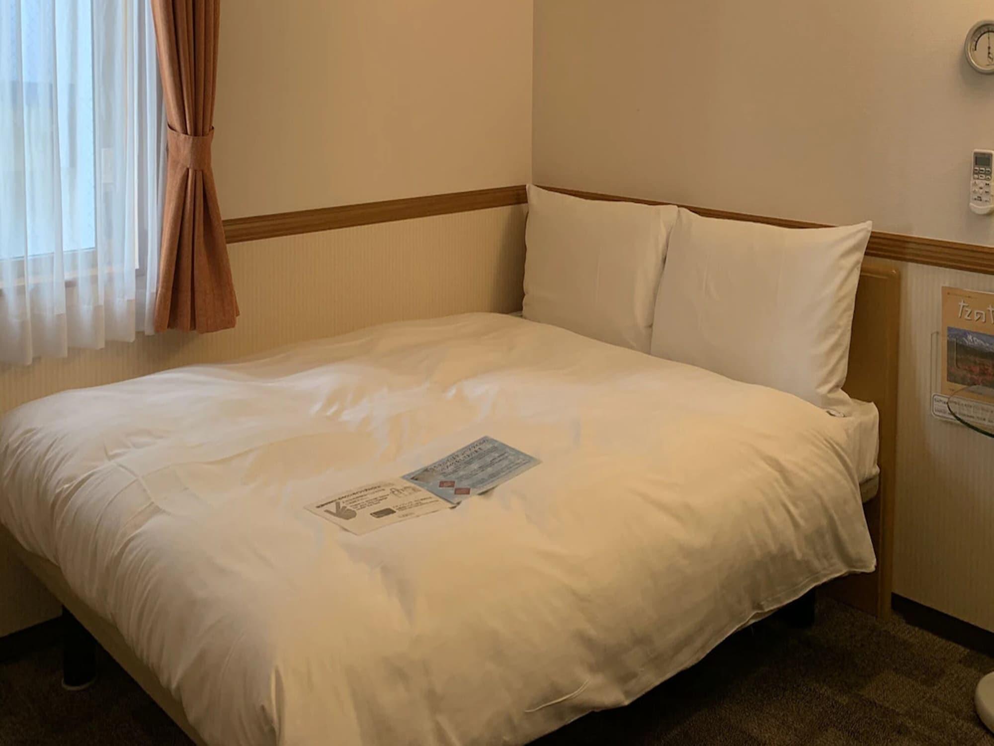 Toyoko Inn Shin-Yokohama Ekimae Shinkan Exterior photo