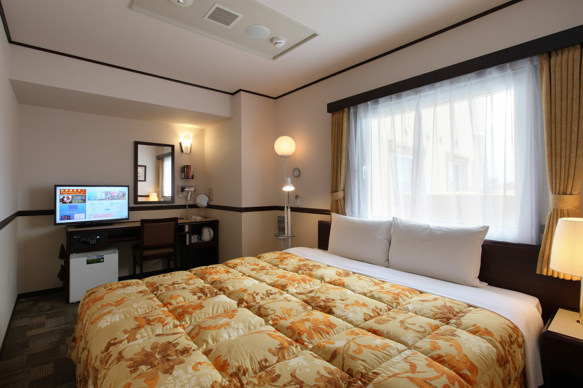 Toyoko Inn Shin-Yokohama Ekimae Shinkan Exterior photo